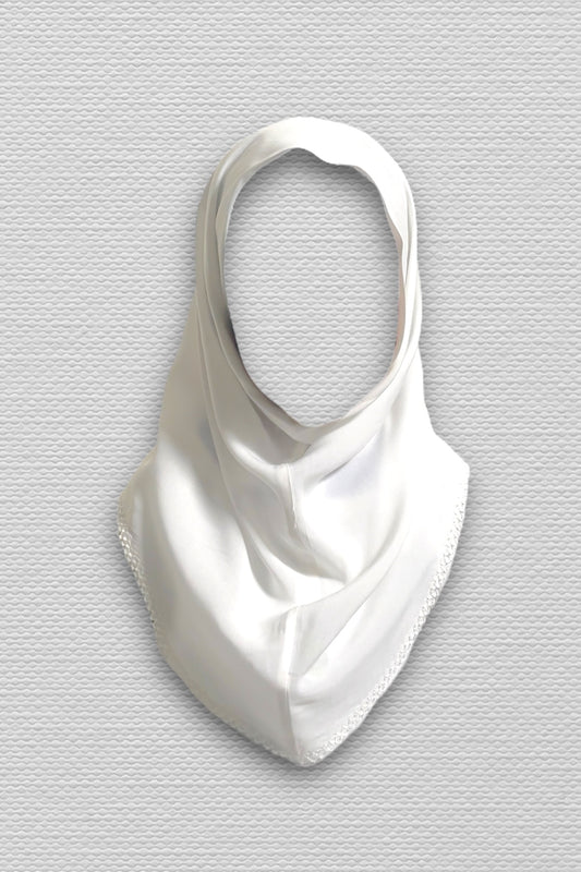 White Makna Hijab